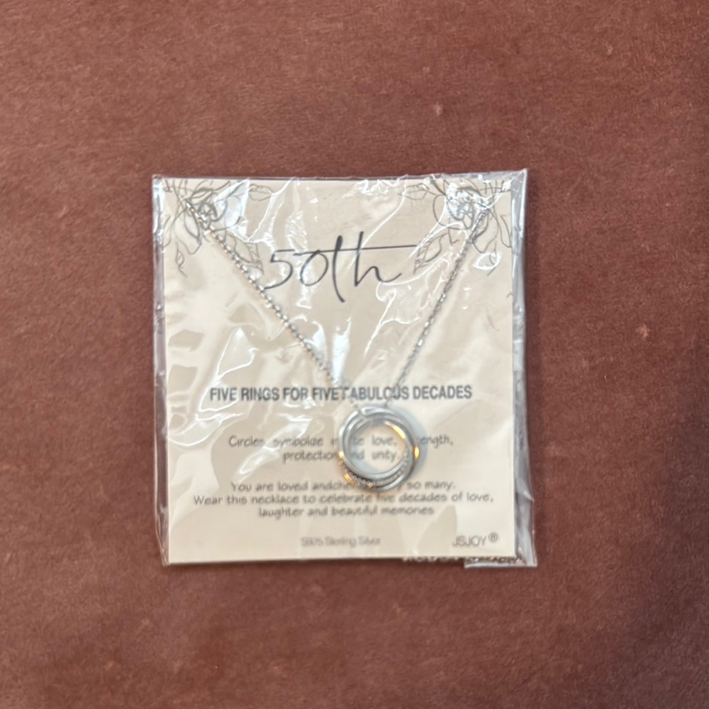 JSJOY Silver Necklace with Interlocking Rings 50th birthday.